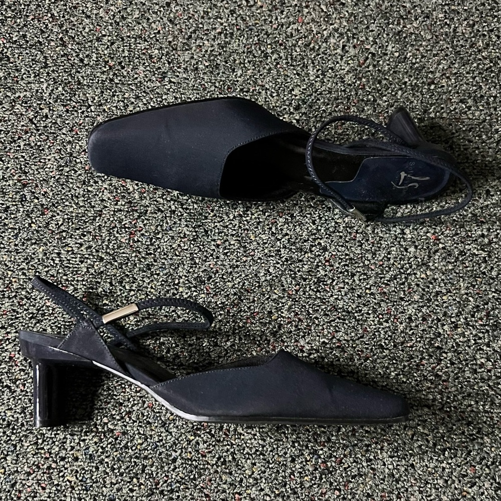 Black Vintage Y2K 90s Strappy Low Block Kitten Square-Toe Heels Comfortable Sz 8 - Picture 15 of 16